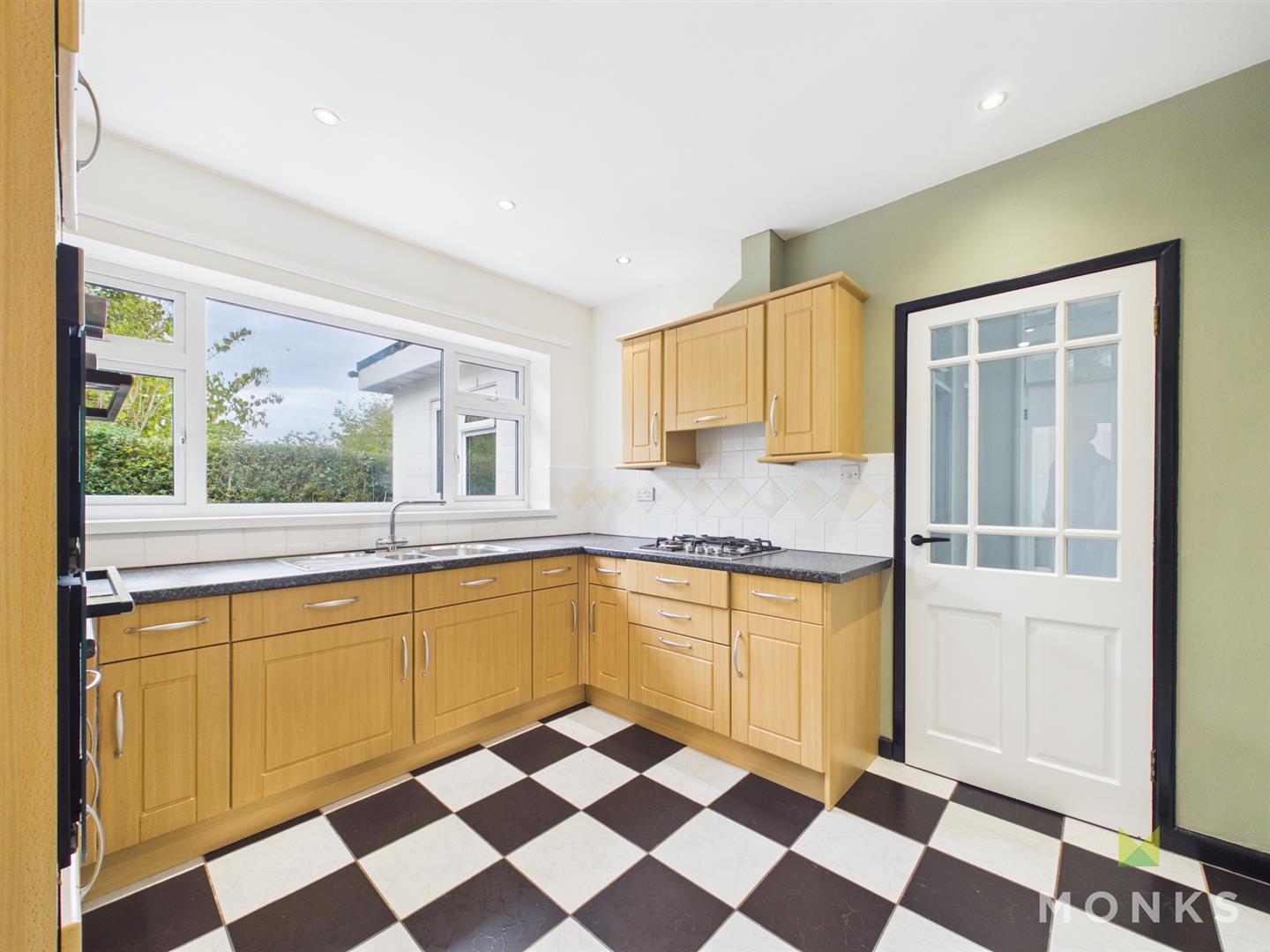 Tregantle The Driveway, Shrewsbury, SY3 0LX For Sale